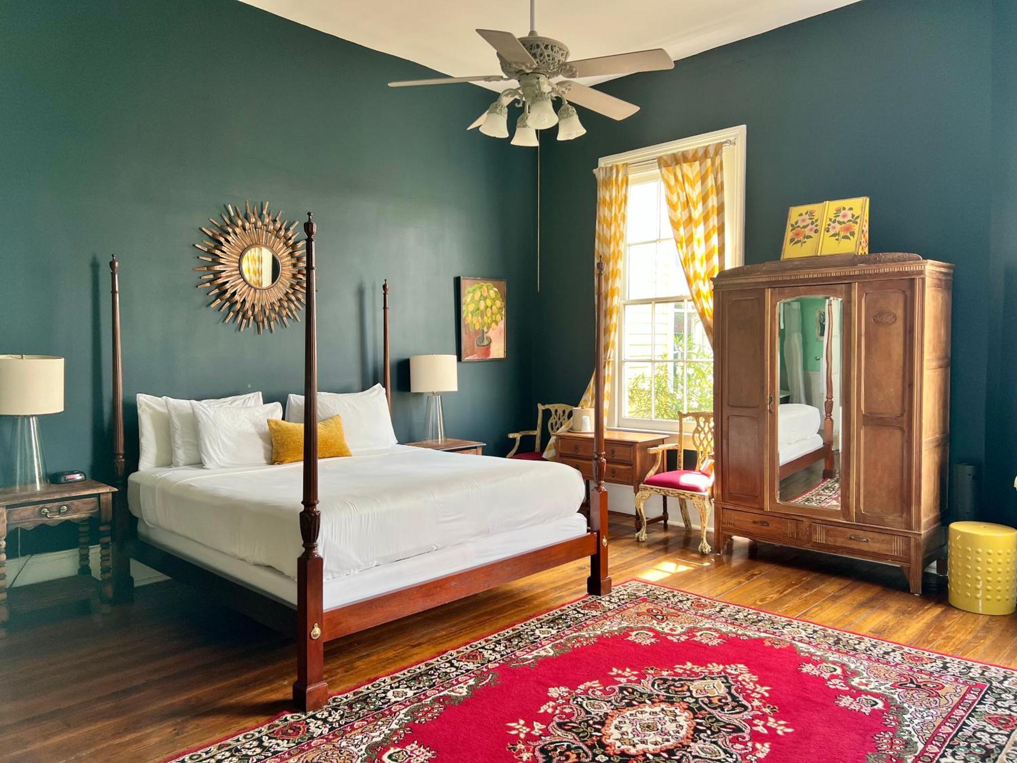 Creole Gardens And Gasthof 3*